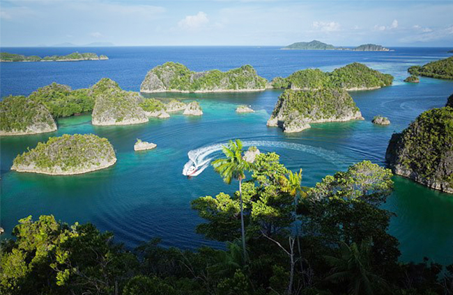 pulau wayag papua